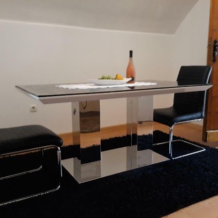 City Apartment Visoko Eksteriør billede