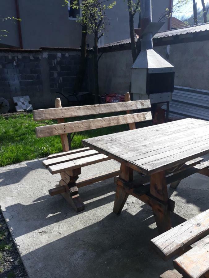 City Apartment Visoko Eksteriør billede