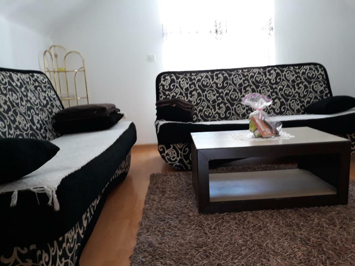 City Apartment Visoko Eksteriør billede